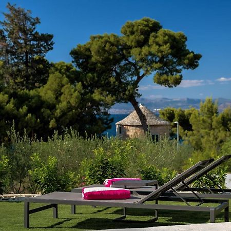 Villa Petra Sutivan Exterior photo