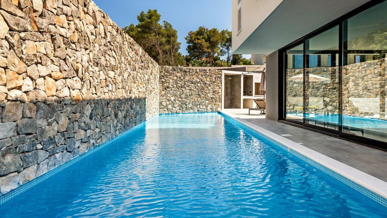 Villa Petra Sutivan Exterior photo